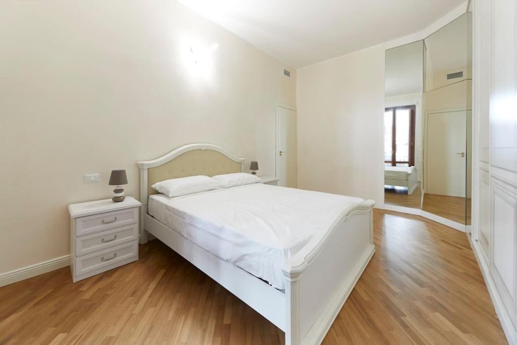Elegant Apartment ميلان المظهر الخارجي الصورة